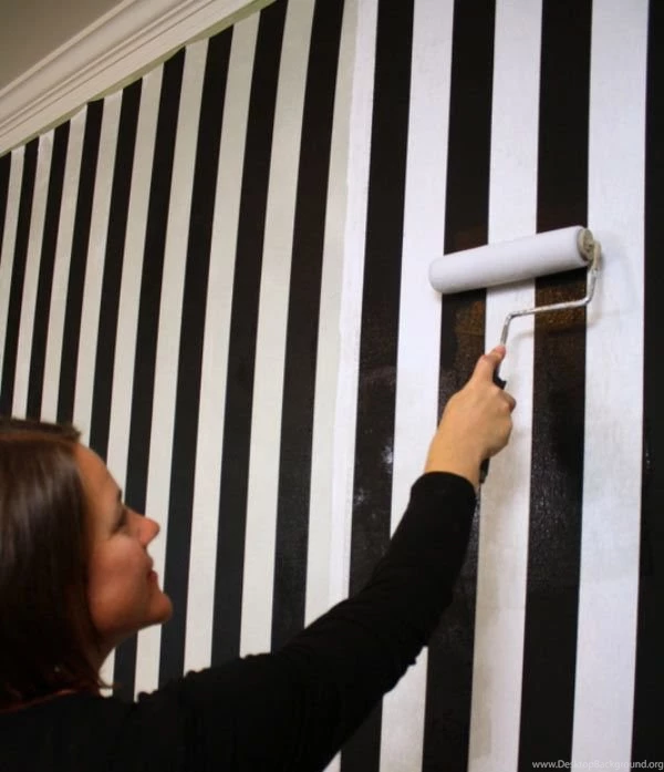 Photos: DIY Fabric Wallpapers