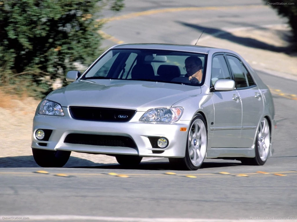 Lexus IS300 Exotic Car Wallpapers