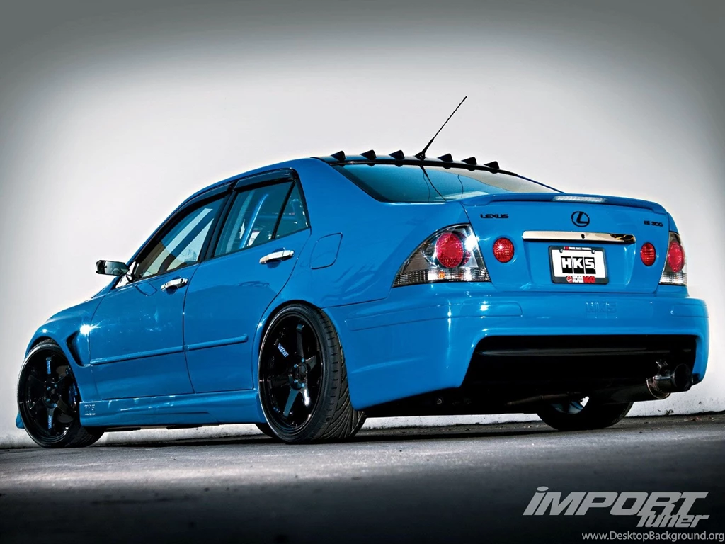 2003 lexus is 300 1.jpg