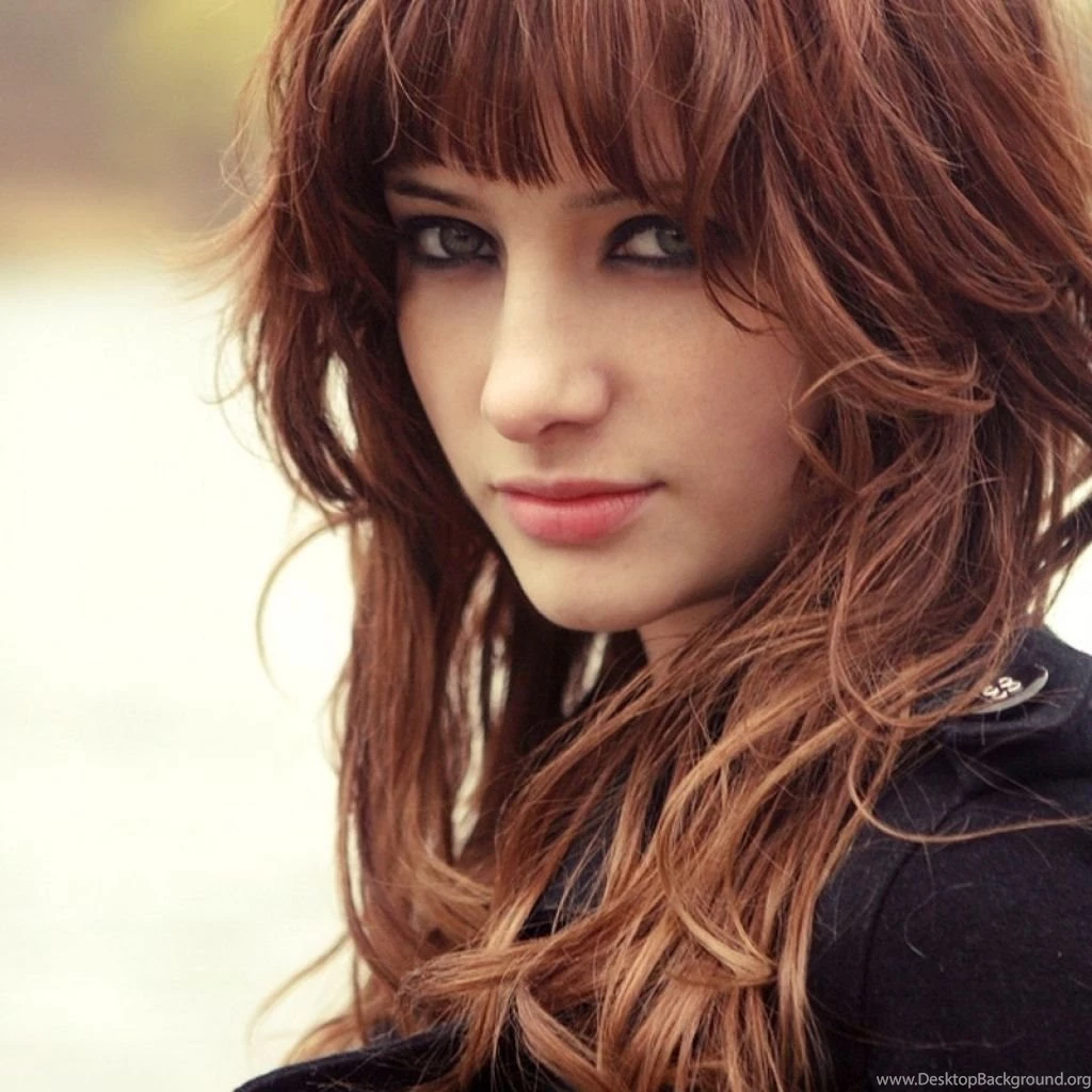 Download Wallpapers 1024x1024 Susan Coffey, Brunette, Face, Eyes ...