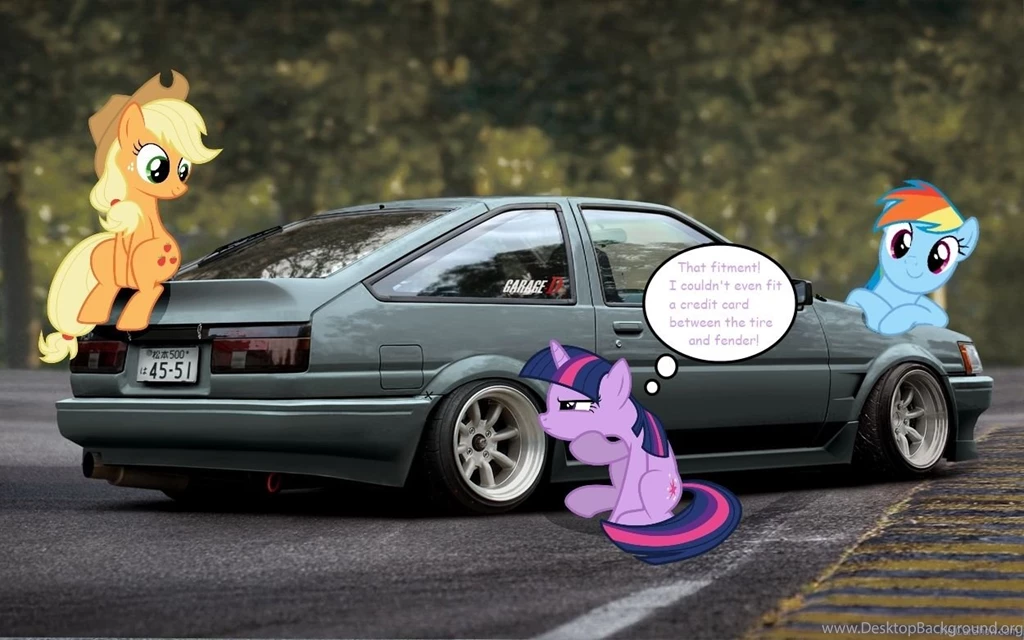 Browsing Wallpapers On DeviantArt