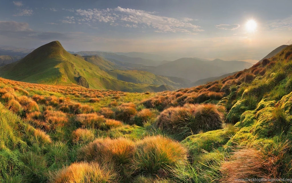 Mountain Top In Clouds Wallpapers For Desktop & Mobile