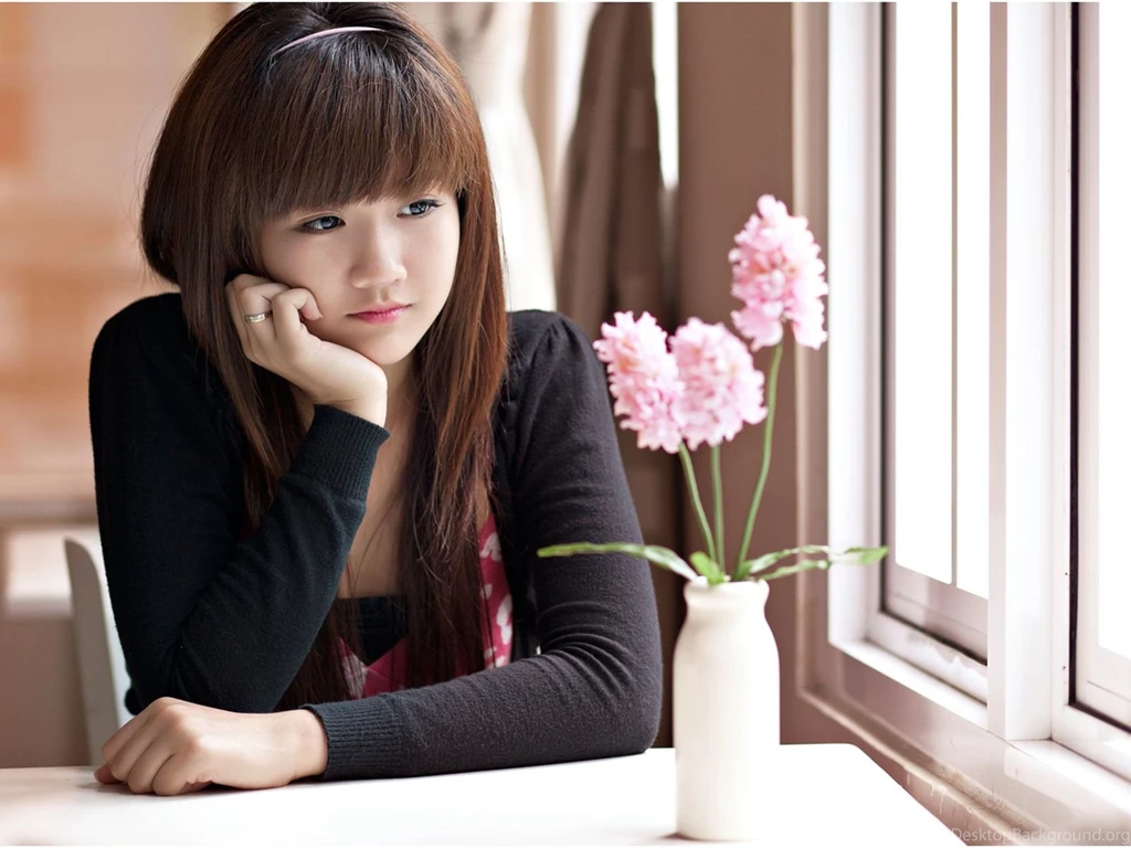 Cute Girl HD Wallpapers