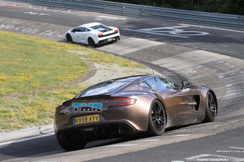 2015 Aston Martin One 77 Desktop Wallpapers