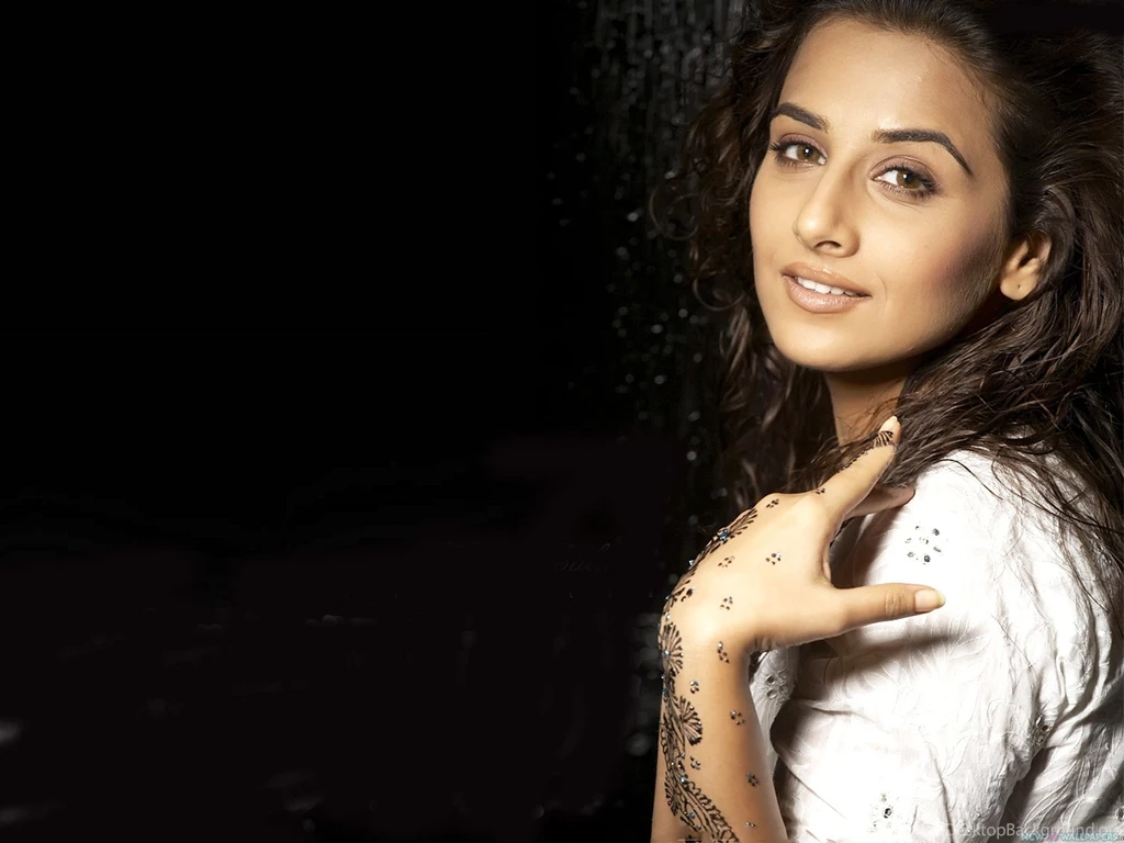 Wide Screen Vidya Balan Wallpapers Bollywood Actress Vidya Balan ...
