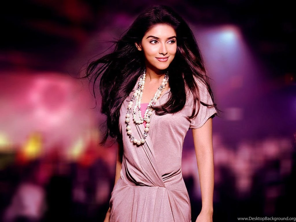 Asin Beautiful Smile Wallpapers
