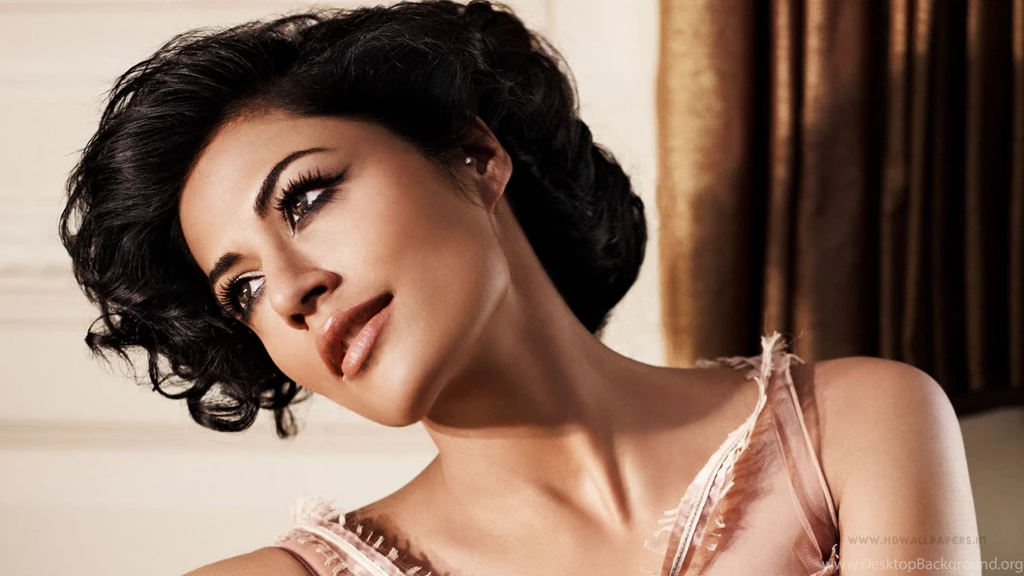 Jacqueline Fernandez Bollywood Wallpapers