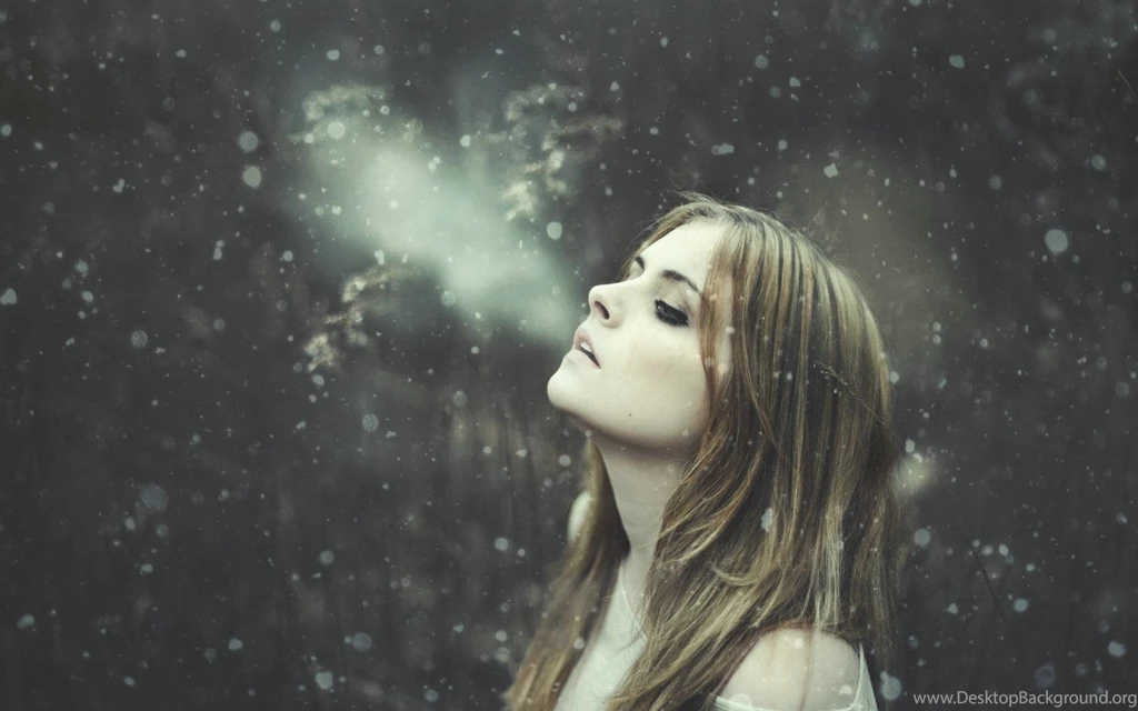 1000x563px Beautiful Girl Smoke