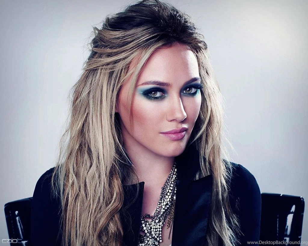 Gorgeous Hilary Duff Wallpapers