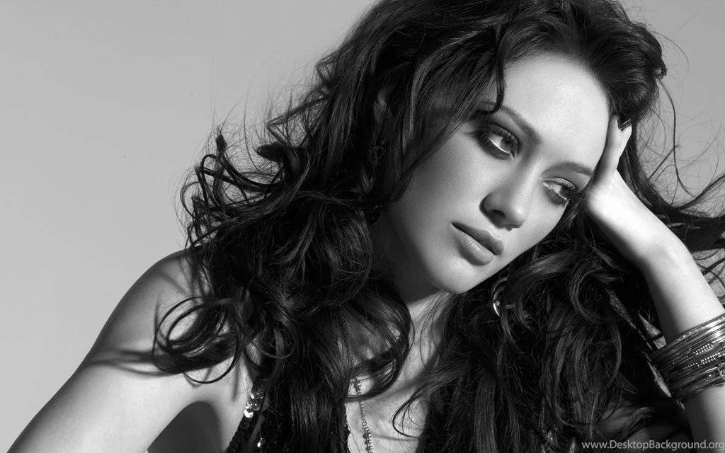 Black & White Hilary Duff Wallpapers