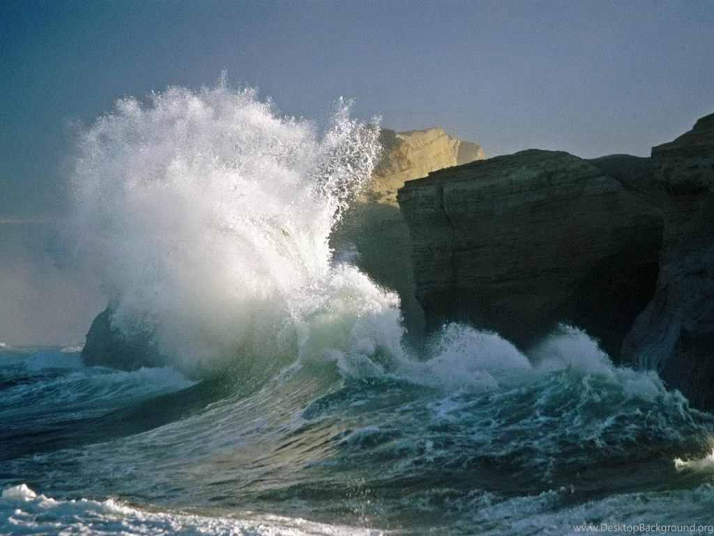 Cape Big Wave Kiwanda Oregon Free Desktop Backgrounds Free ...