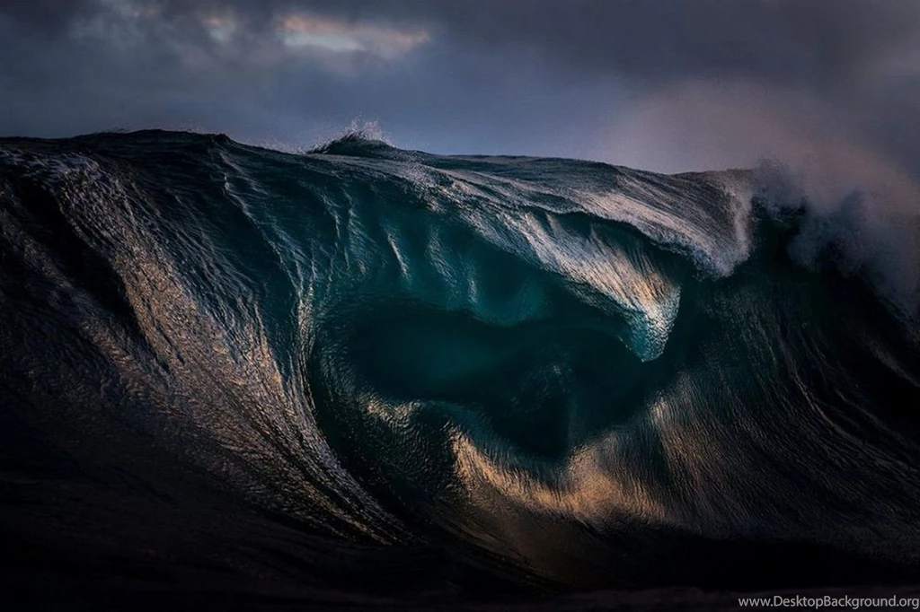 A Big Wave By Ray Collins : Woahdude