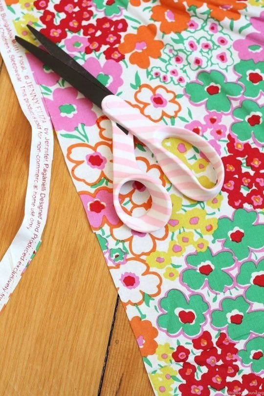 How To Hang Fabric As Wallpapers — Apartment Therapy Tutorials ...