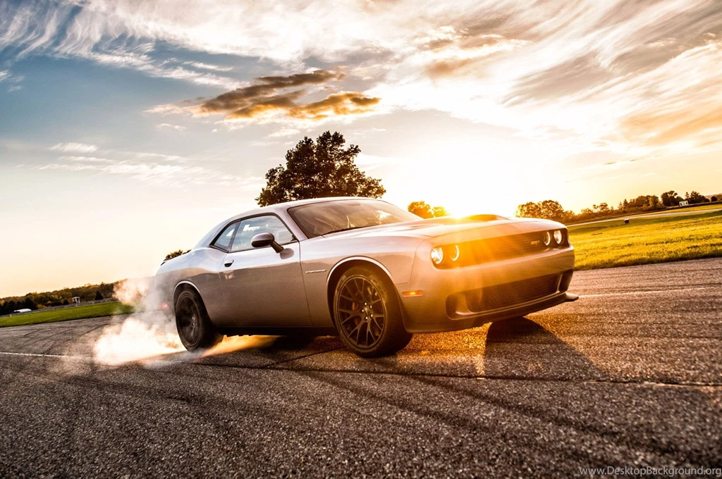 2015 Dodge Challenger Burnout Cool Wallpapers   HD Wallpapers