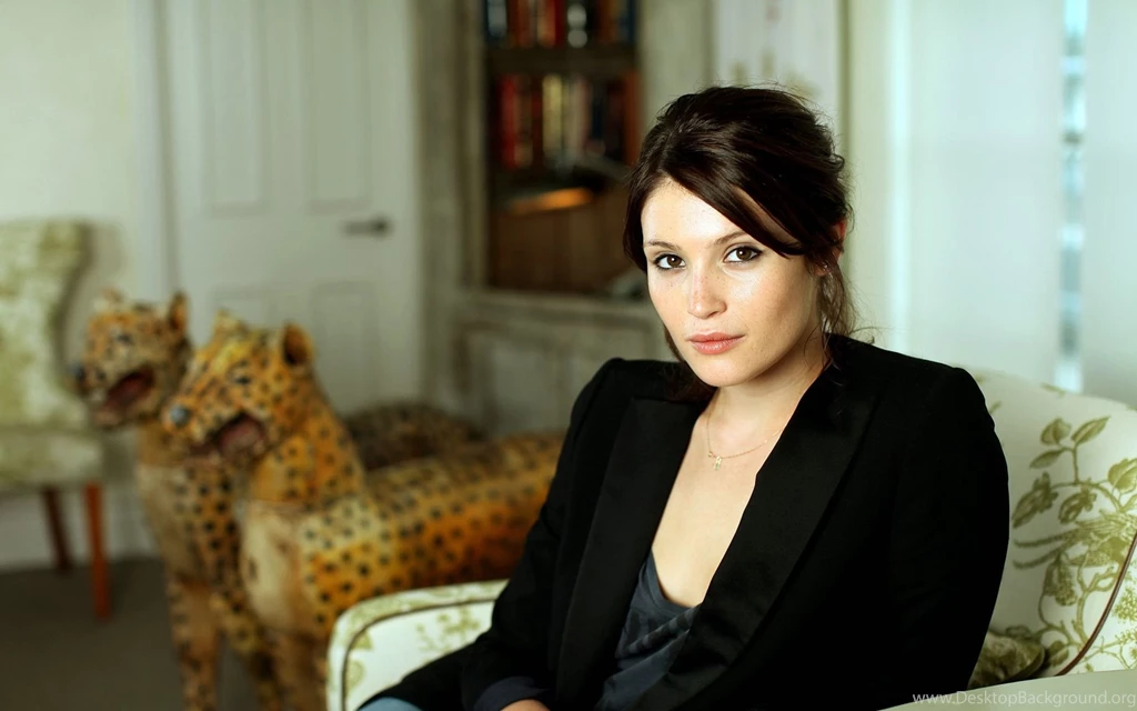 Gemma Arterton HD Wallpapers