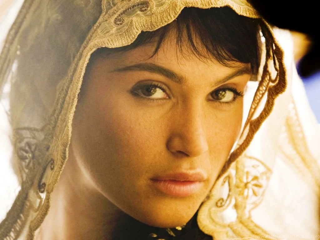 Pictures > Gemma Arterton Prince Of Persia Wallpapers