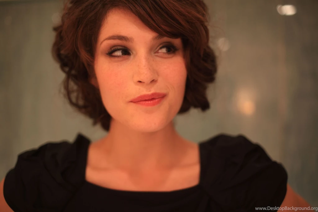 Gemma Arterton Photo, Pics, Wallpapers Photo