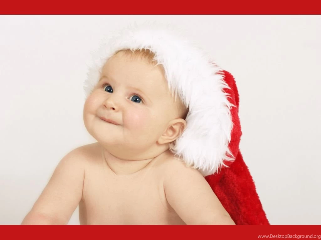 Baby with a christmas hat.jpg