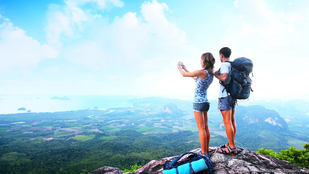 Couple Travel Wallpapers TheMine.info