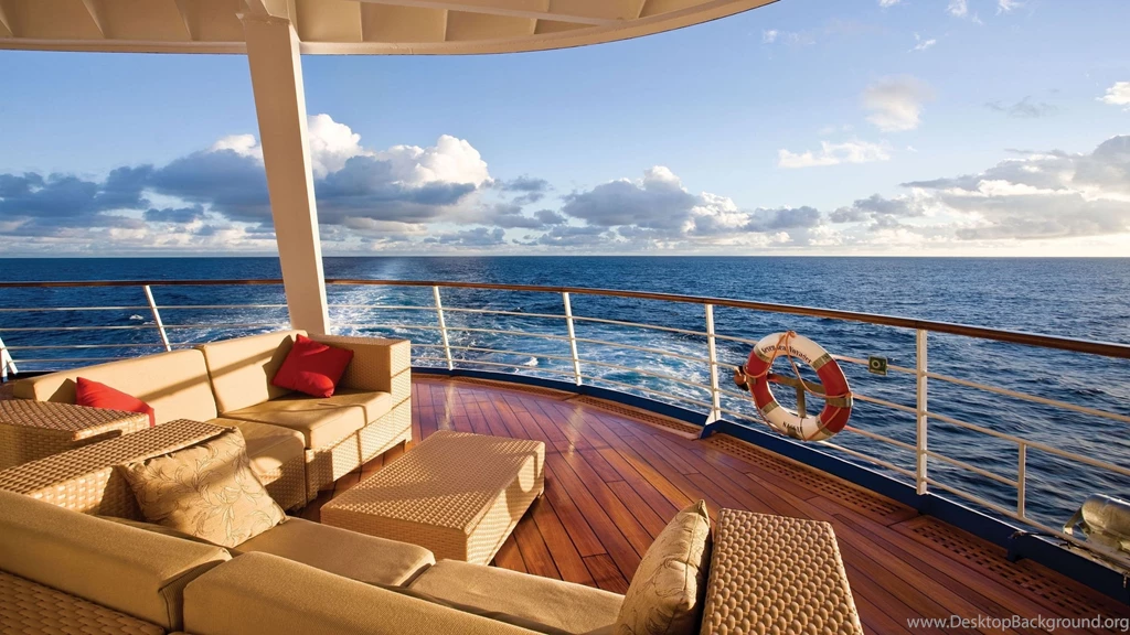 Lovely Luxury Yacht HD Wallpapers 2.jpg