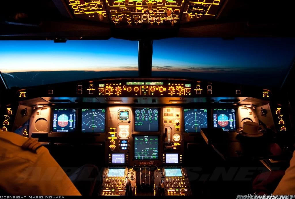 Photos: Airbus A340 642 Aircraft Pictures