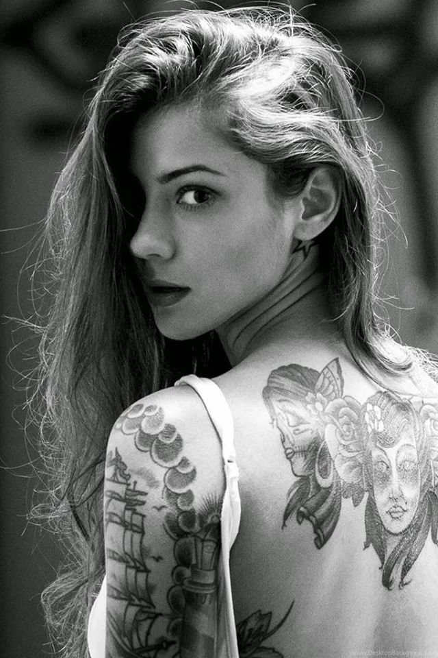 Beautiful Girl Tattooed Back iPhone 4s Wallpapers Download