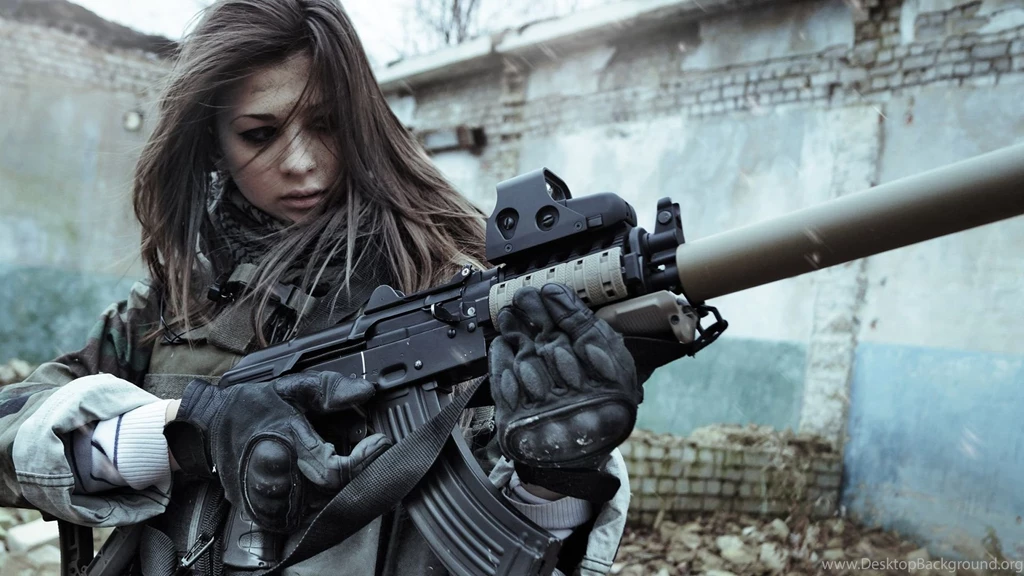 Girl With Gun Desktop Wallpaper, Girl With Gun Pictures, New ...