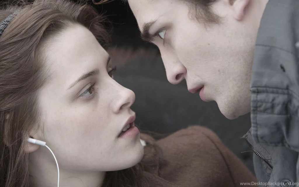 Robert Pattinson And Kristen Stewart In Twilight, Back, 1920x1200 ...