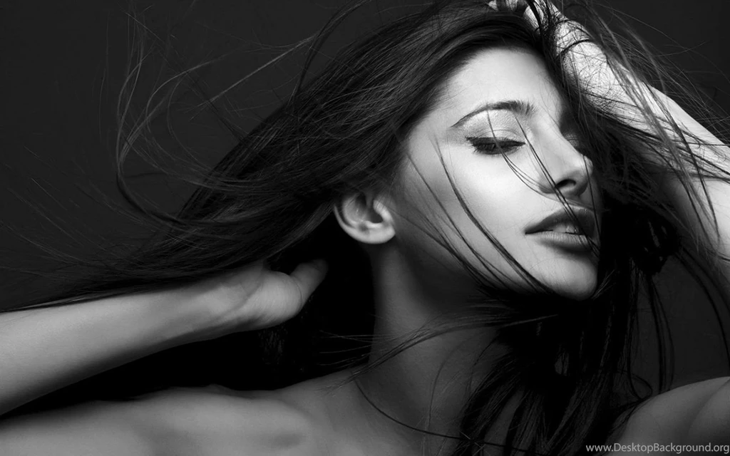 Wallpapers > Female Models > Nargis Fakhri > Nargis Fakhri High ...