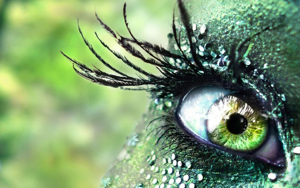 Extraordinary 3d Green Eye