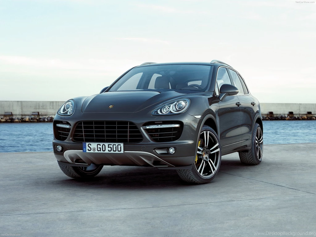 Porsche Cayenne Turbo Interior Image