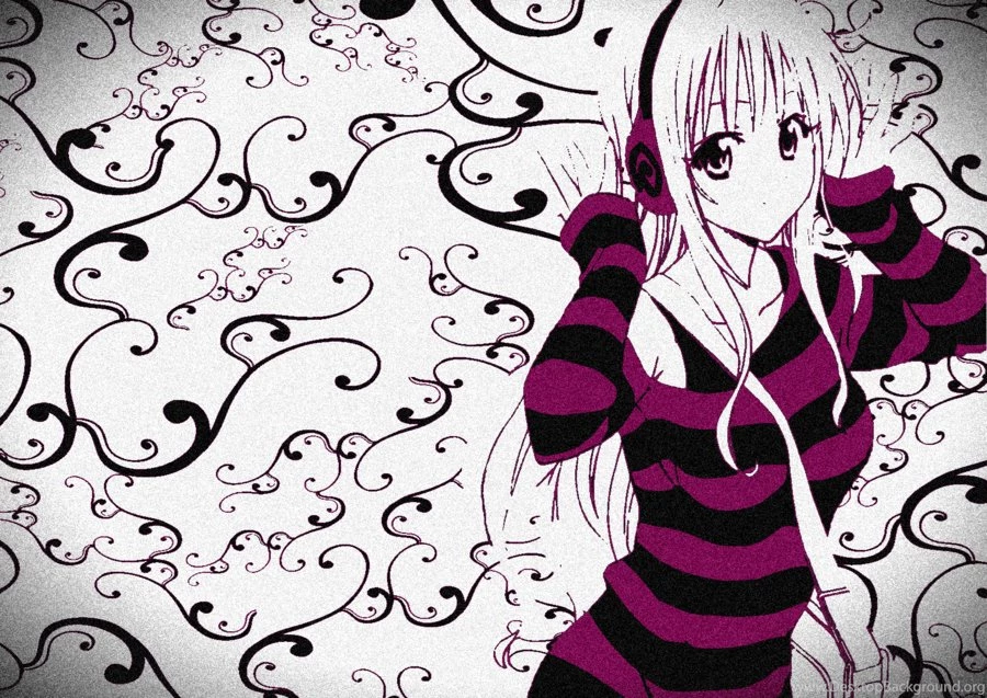 Browsing Digital Art On DeviantArt