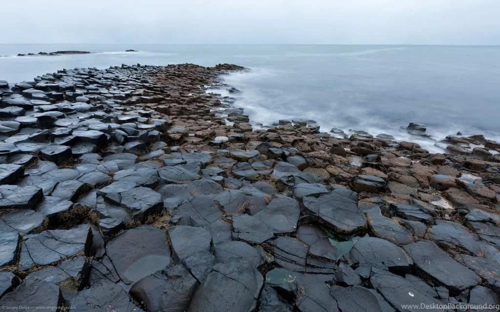 Download 1440x900 Giants Causeway Rocks Wallpapers