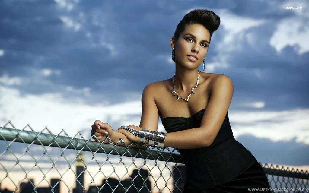 Alicia Keys Girl On Fire Tour Wallpapers