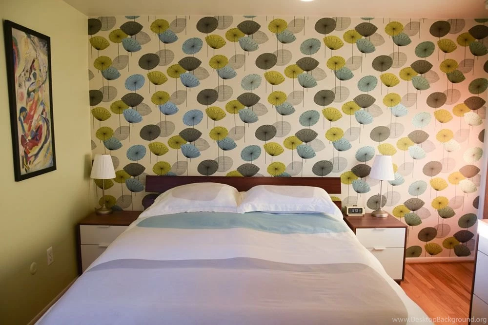 One Accent Wall Of Wallpapers Transforms Rebecca And Keith's ...