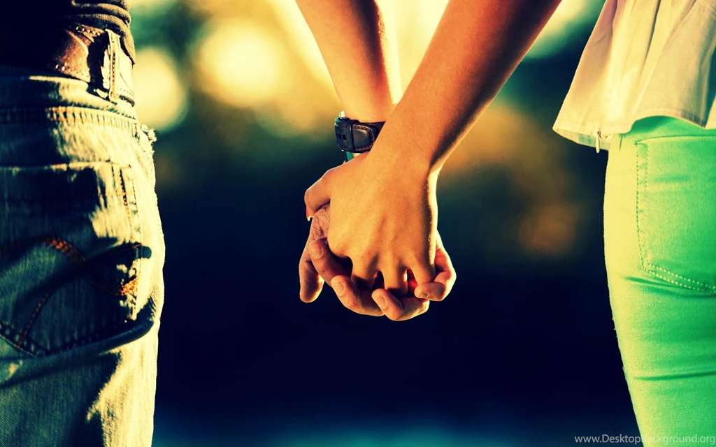 Love Couple Wallpapers