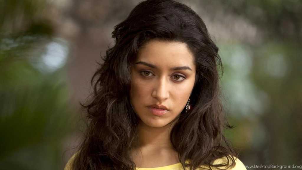 New Rocking Bollywood Actress Shraddha Kapoor