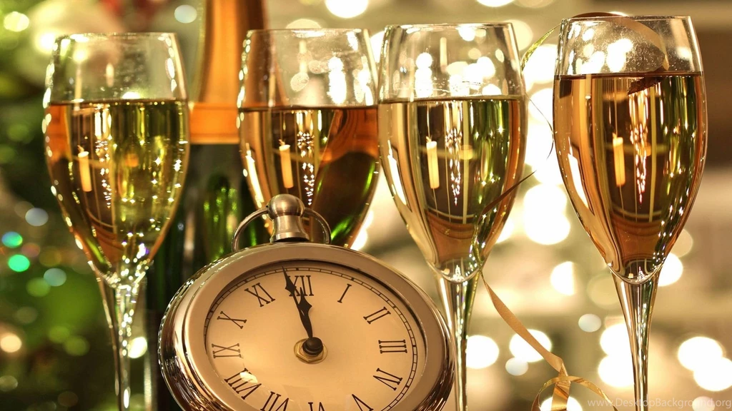 Hd wallpapers for new year.jpg