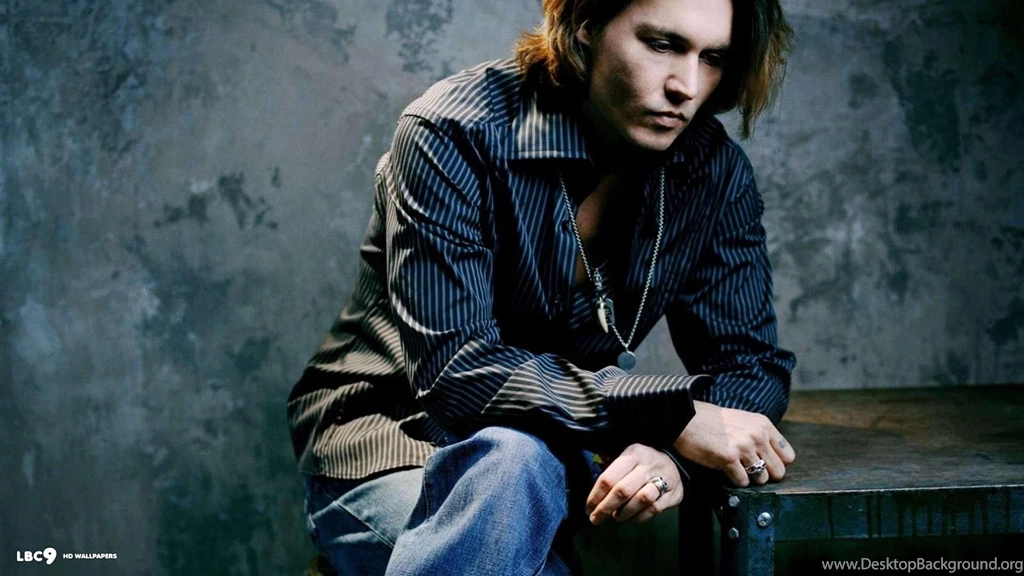 Johnny Depp Wallpapers 39/44