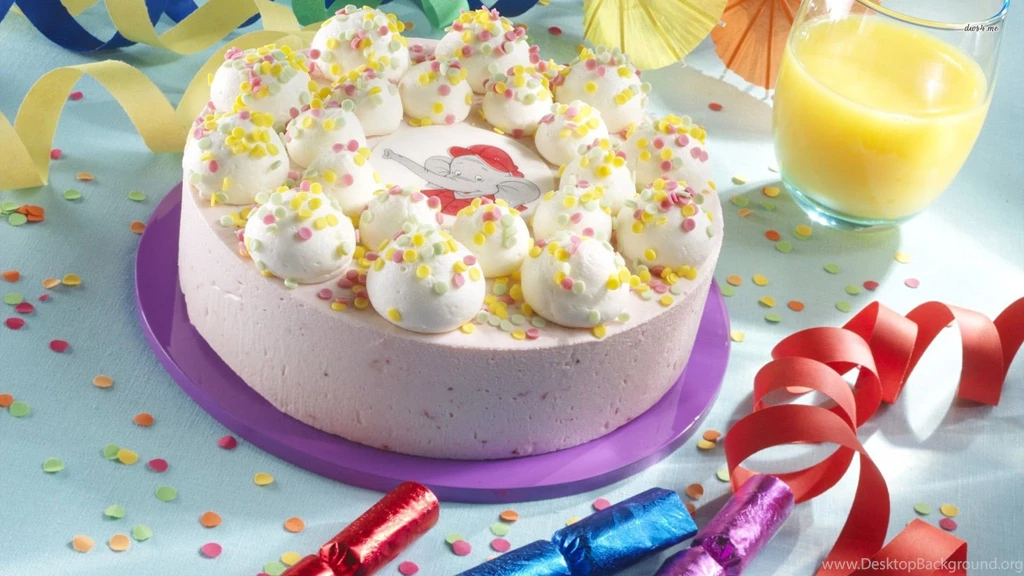 Happy Birthday Cake Wallpapers   Holiday Wallpapers