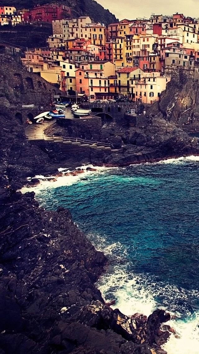 Beautiful iPhone 5s Wallpapers