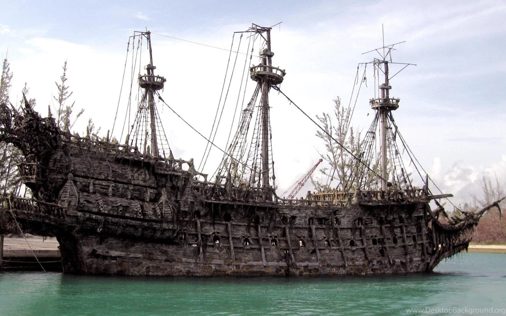 Ships HD Wallpapers