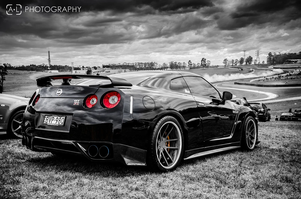 Red Nissan Skyline Wallpapers Image