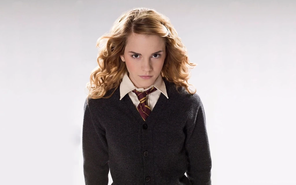 Emma Watson As Hermione Granger Wallpapers