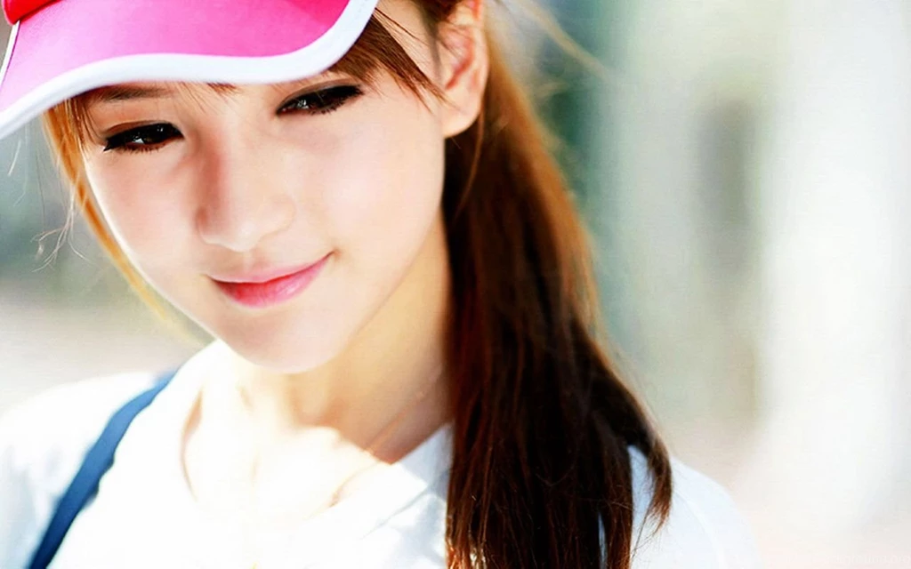 Beautiful Girl Wallpapers Free Download 3 Beautiful Girl ...