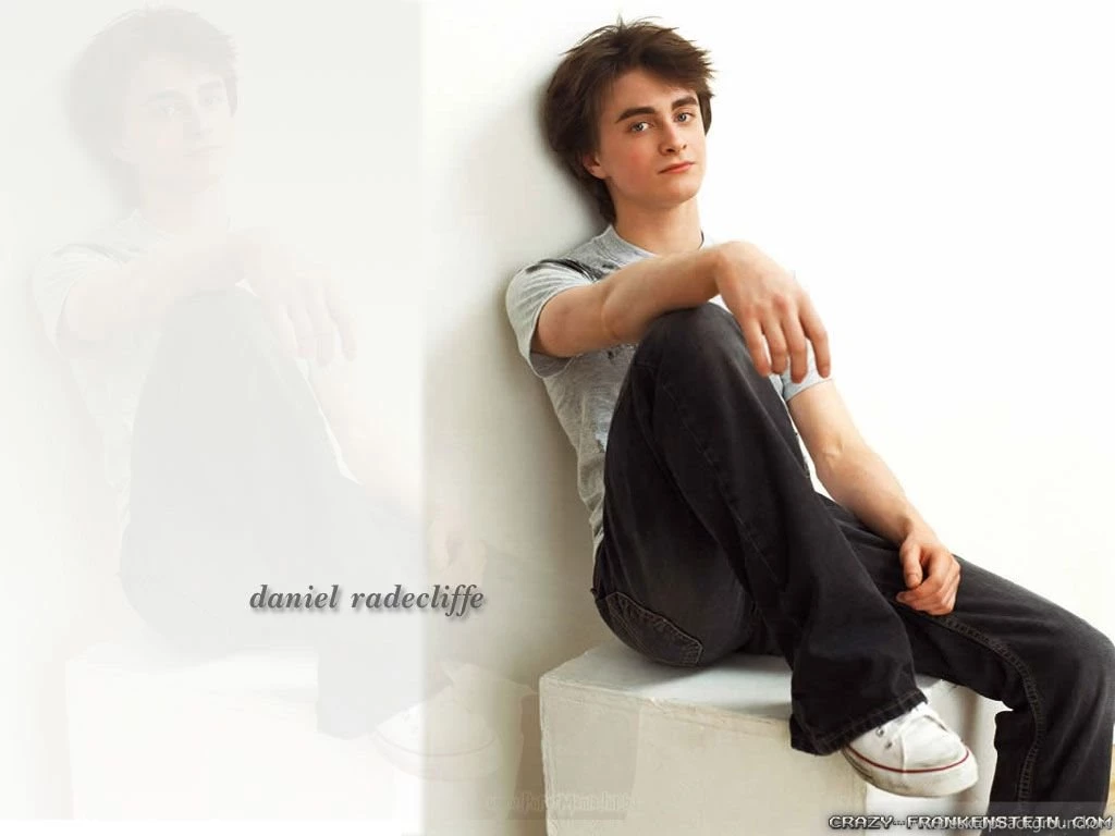 Daniel Radcliffe Wallpapers Male Celebrity Crazy Frankenstein