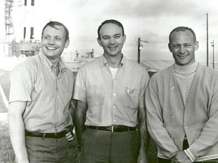 Apollo 11 Astronauts And Apollo/Saturn V Space Vehicle Wallpapers ...