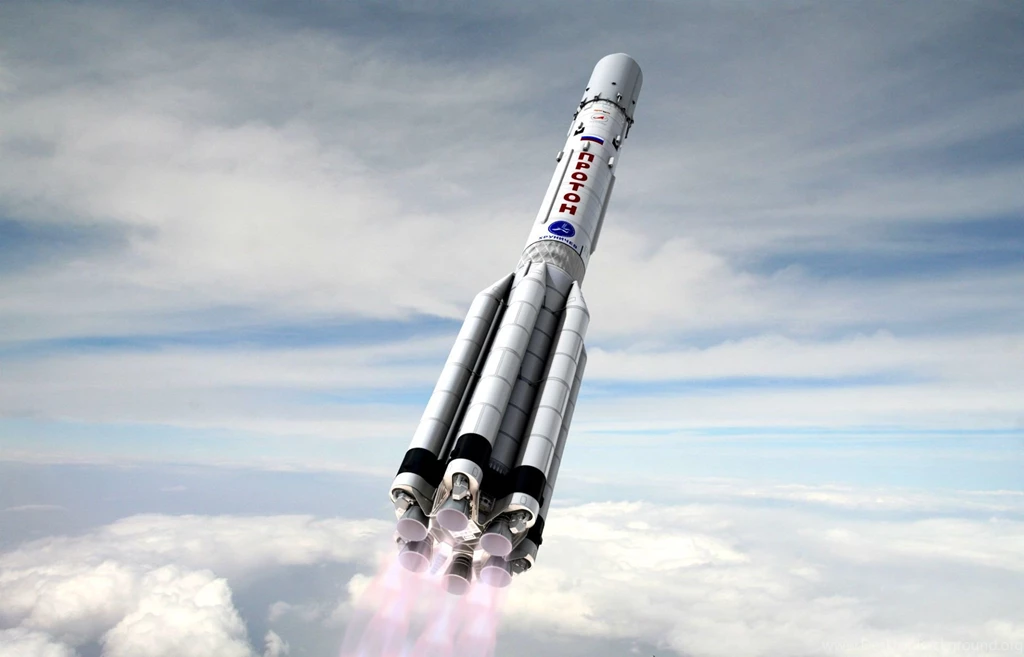 17 Rocket HD Wallpapers