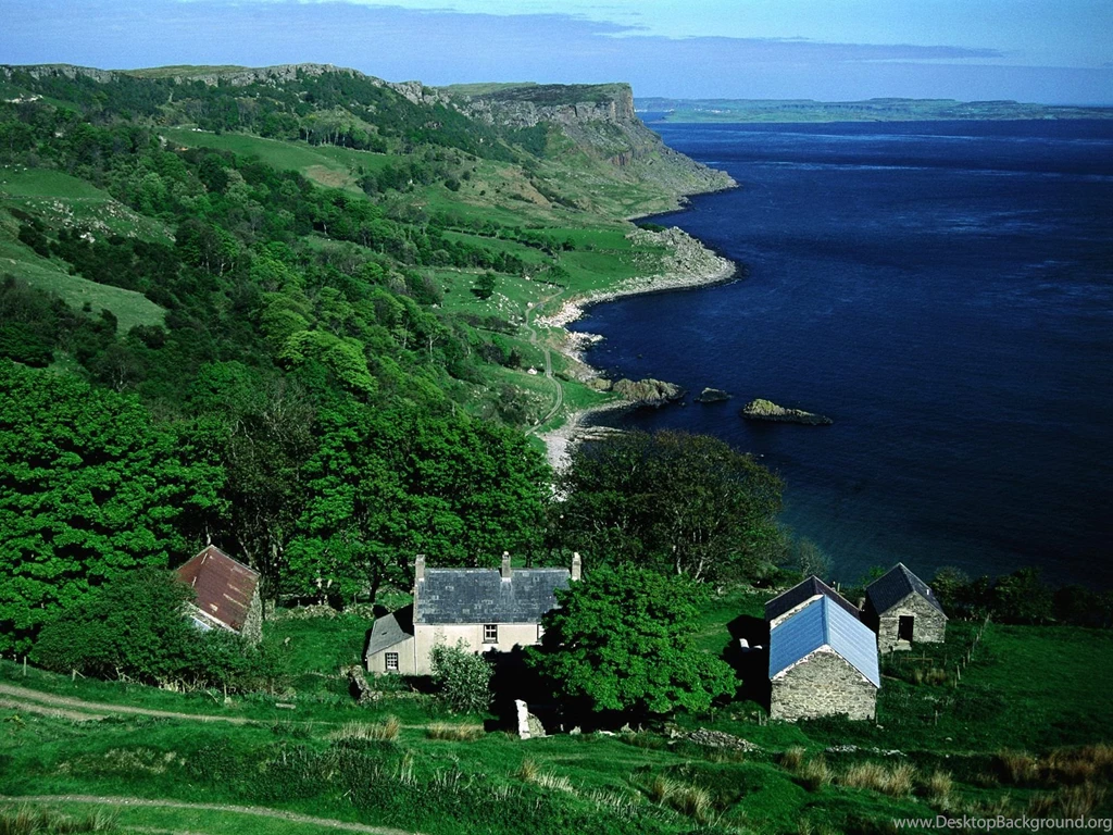 Farms: Benvane Farm Overlooking Murlough Bay Northern Ireland High ...