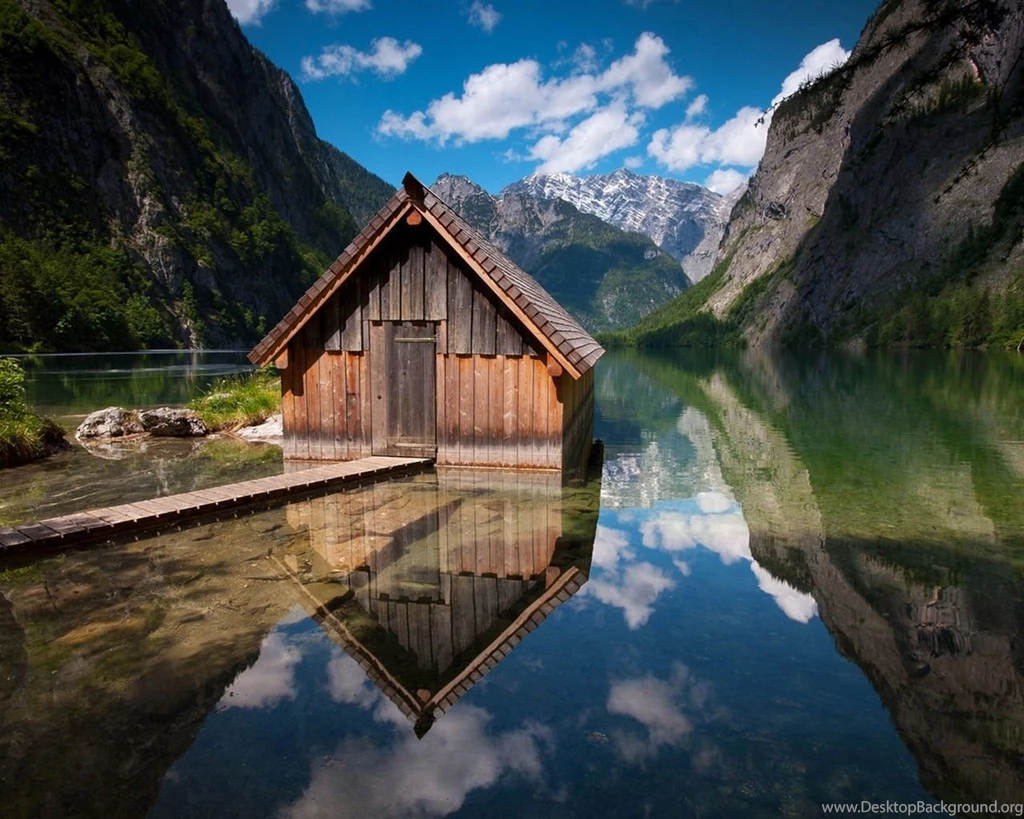 Lake Cottage 1280 X 1024 Wallpapers